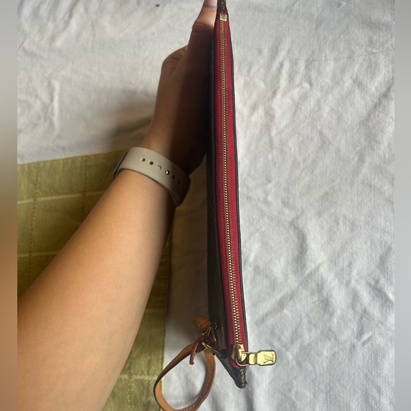 Louis Vuitton neverfull clutch - Picture 3 of 5